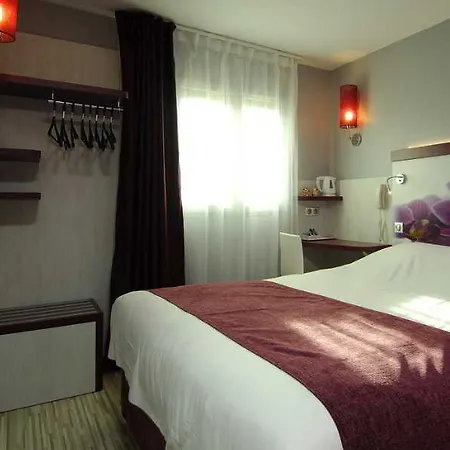 Kyriad Sud - A709 3*