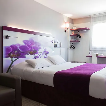 Kyriad Sud - Lattes Hotel