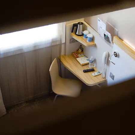 Hotel Kyriad Sud - A709