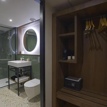 Kyriad Sud - Lattes Hotel 3*