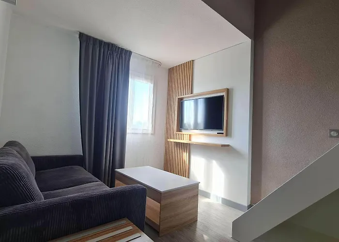 Kyriad Sud - A709 3*