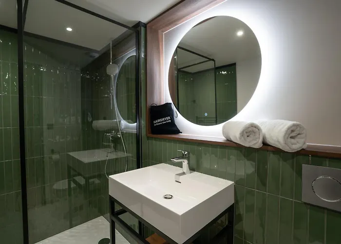 Kyriad Sud - A709 3*